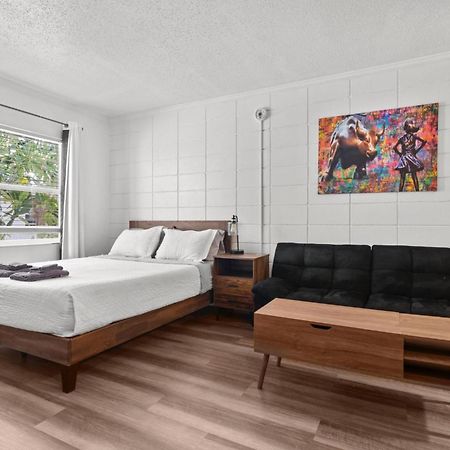 Modern Downtown St Petersburg Studio Pet-Friendly Affordable! Exterior foto